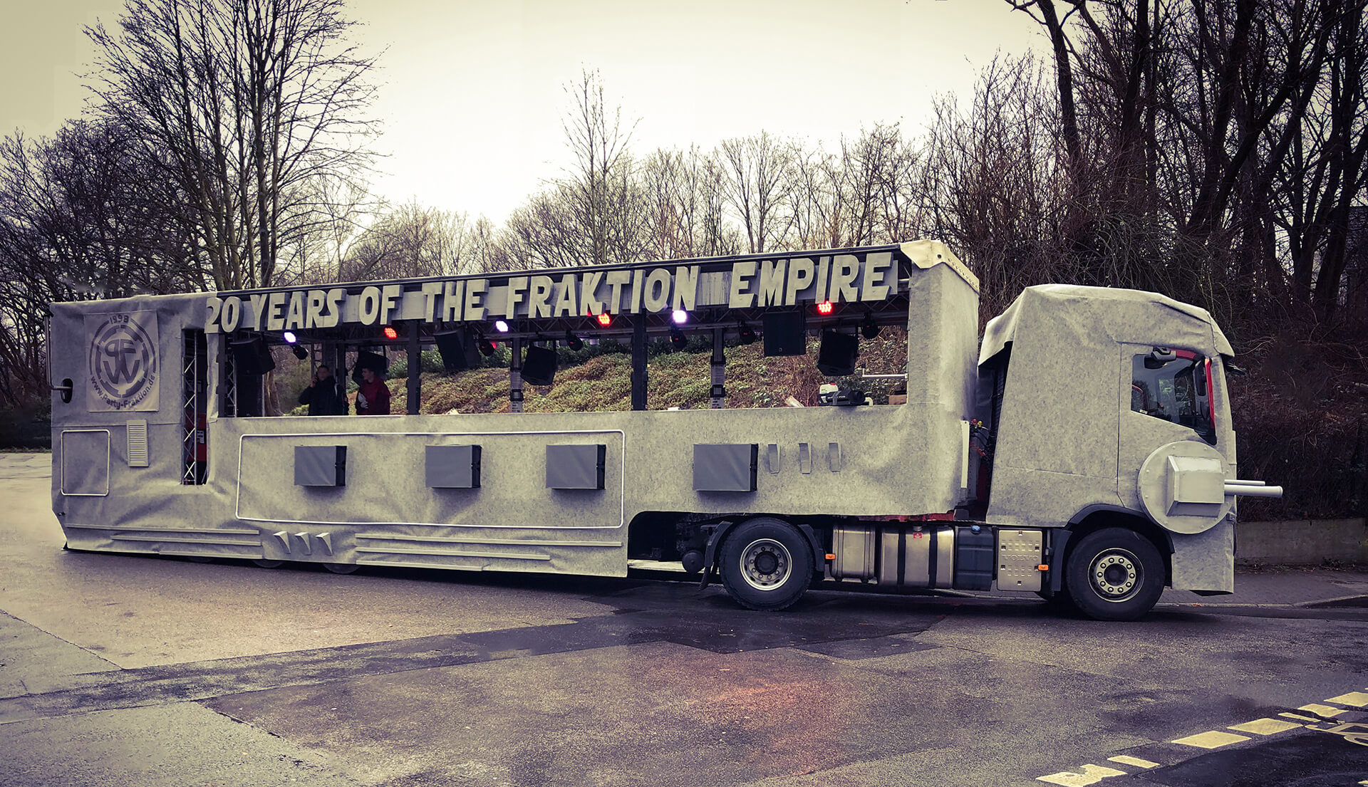 Truck 01